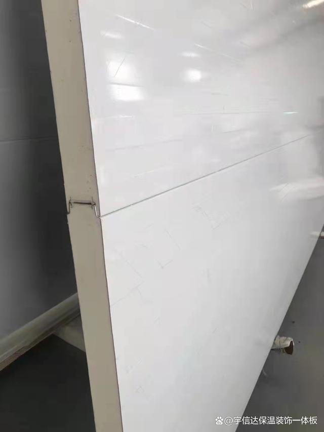 誰能給發一個彩鋼板內墻安裝的圖片啊,詳細的,最好有施工圖.